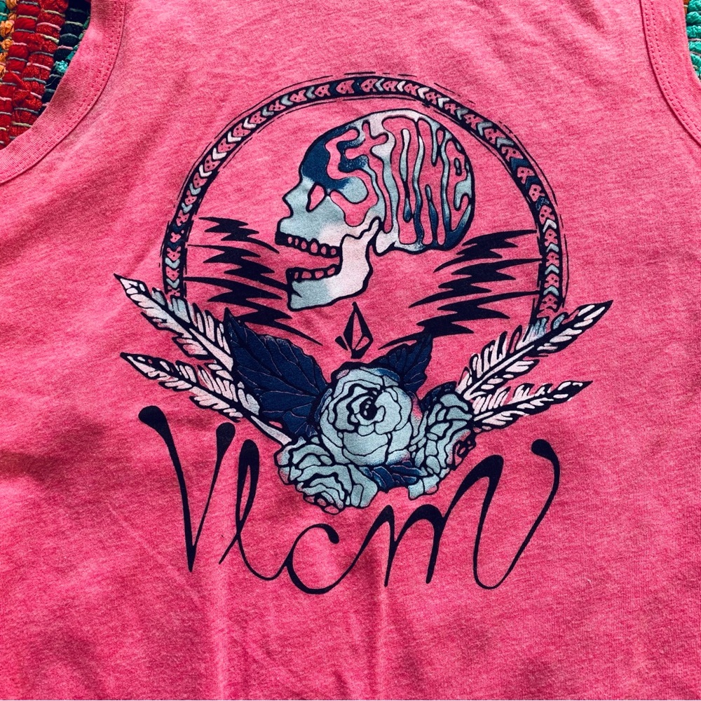 VOLCOM headstoned muscle tank. NWT